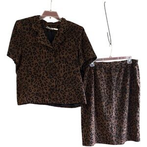 Halmode Petites vintage brown black animal print skirt suit Sz 16